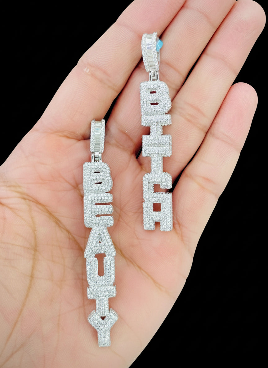 Silver Moissanite Pandents Beauty Bitch.